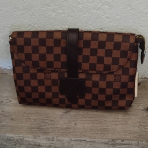Checkered Brown Men\'s Bag